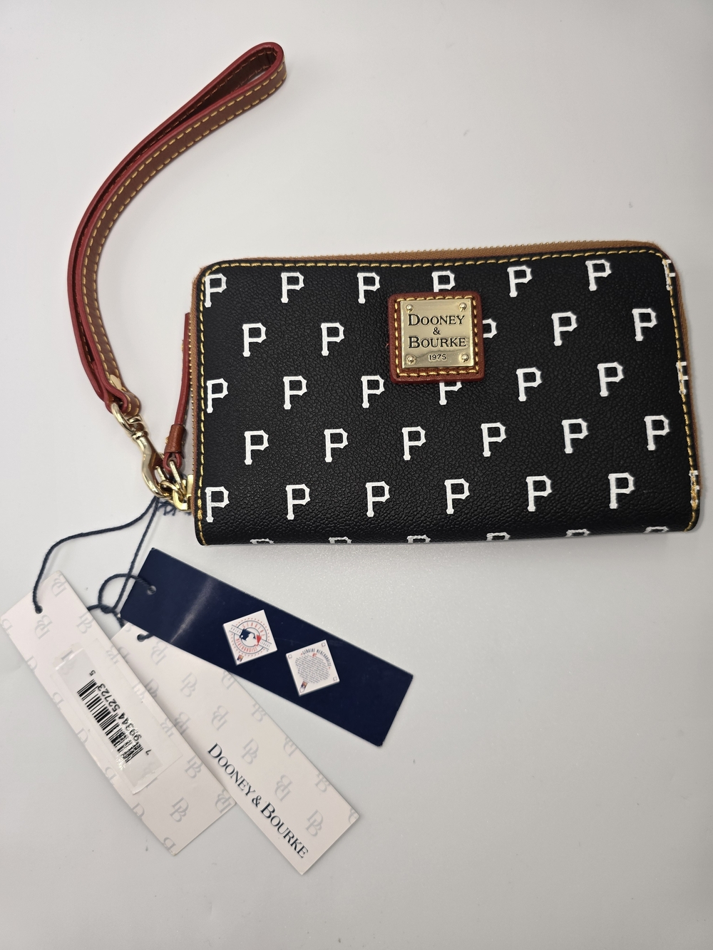 DOONEY & BOURKE Pittsburgh Pirates MLB Zip Around Canvas Wallet Wristlet NWT